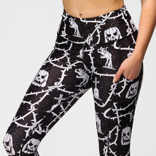  Barbed Wire Leggings
