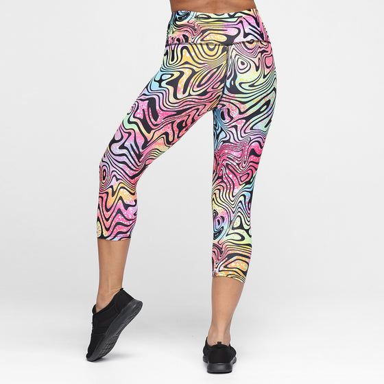 Rainbow Ripple Capri