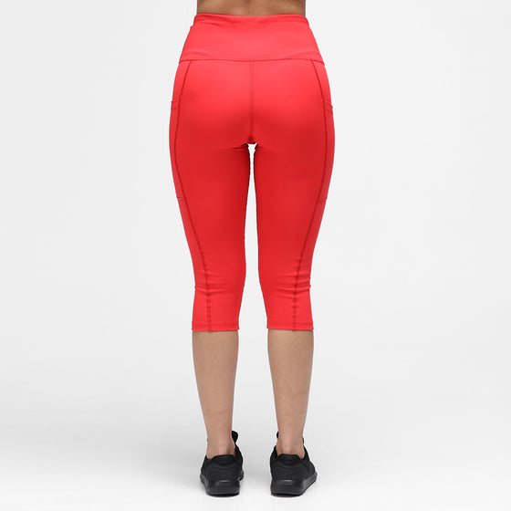 Scarlet Diamond Luxe Capri With Pockets