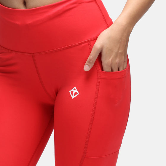 Scarlet Diamond Luxe Capri With Pockets